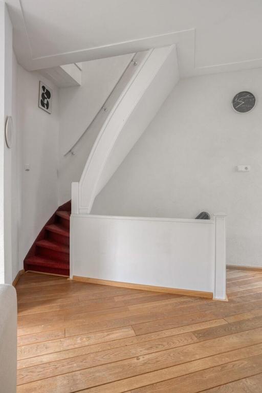Gemeubileerd 3-kamerappartement met tuin - Afbeelding 13