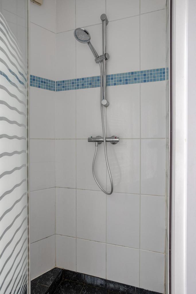 Gemeubileerd 3-kamer appartement met tuin in Bergen op Zoom - Afbeelding 3