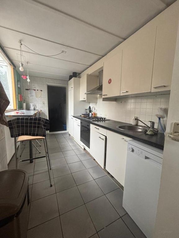 Student Room with Garden in Tubantia - Image 6