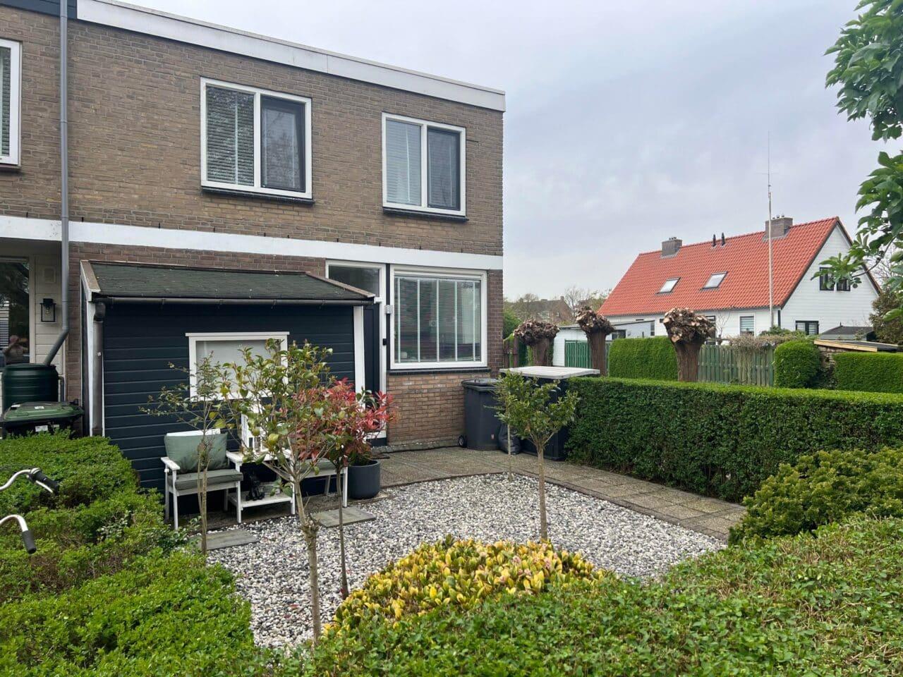 Gemeubileerd huis van 93 m² met tuin in Papendrecht - Afbeelding 1