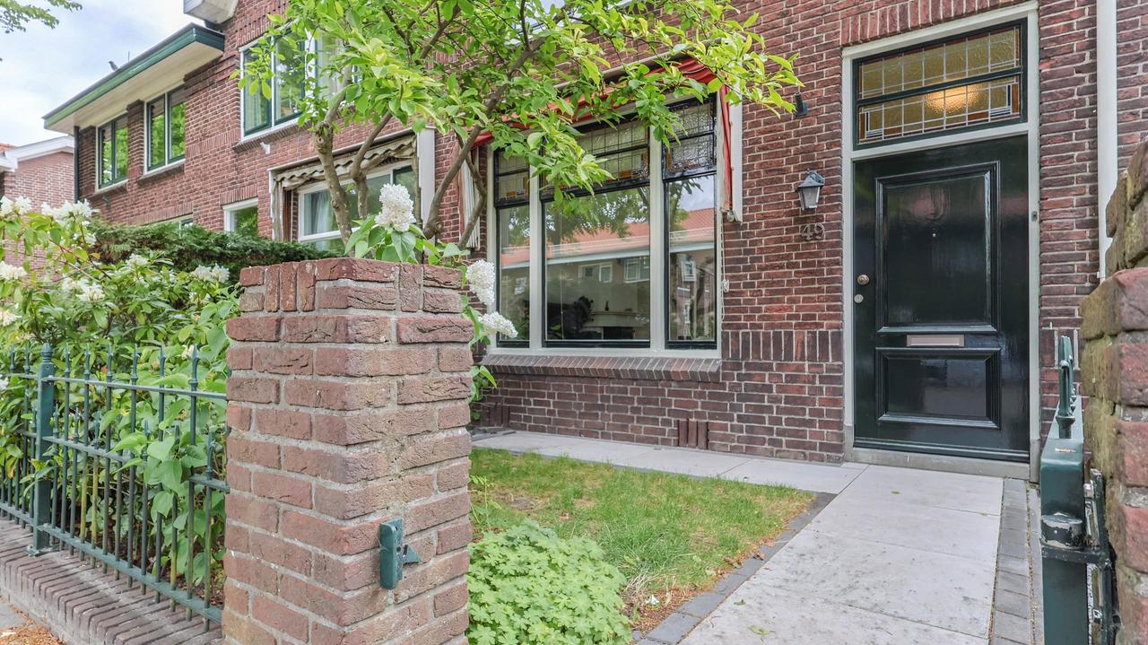 Hoekwoning met garage in Leiden - Afbeelding 3
