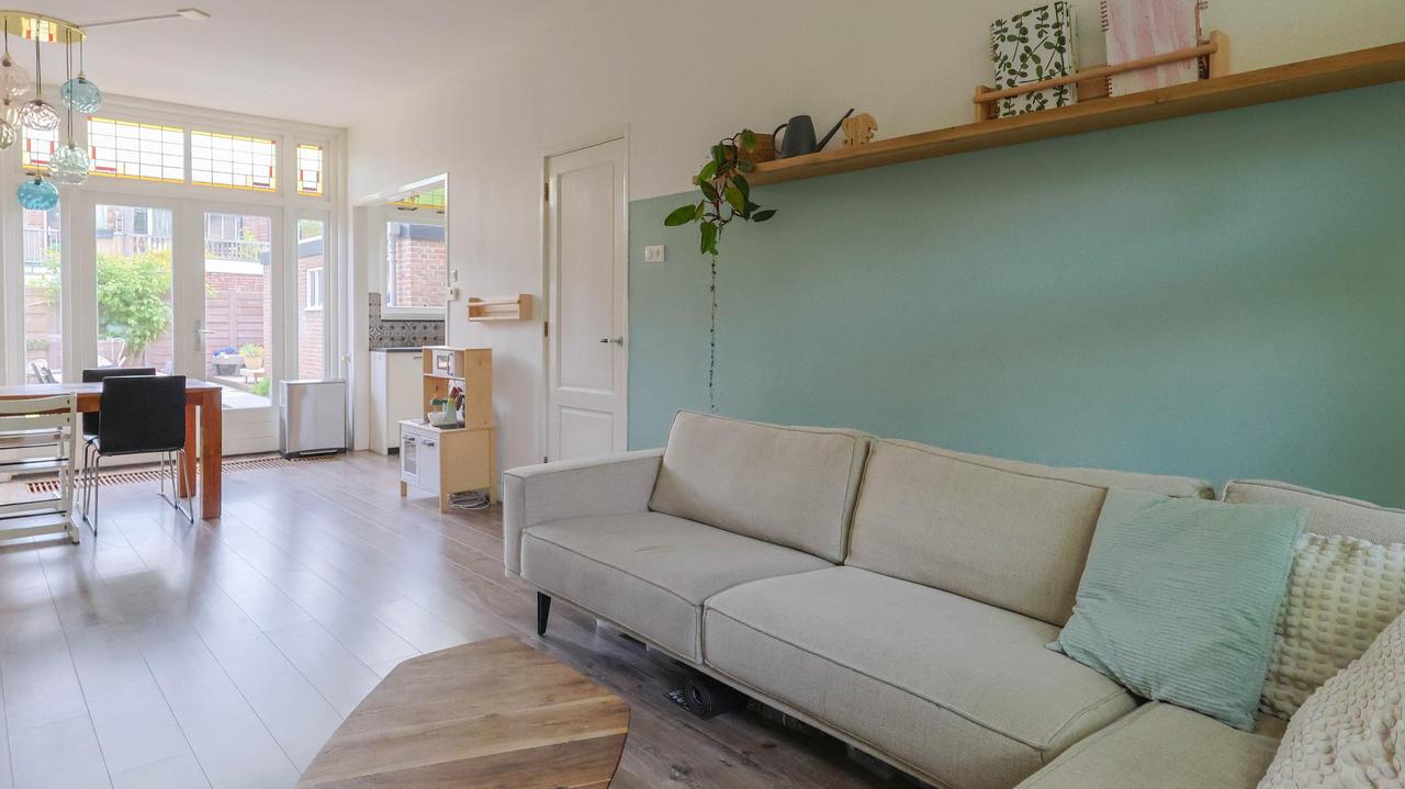 Hoekwoning met garage in Leiden - Afbeelding 4