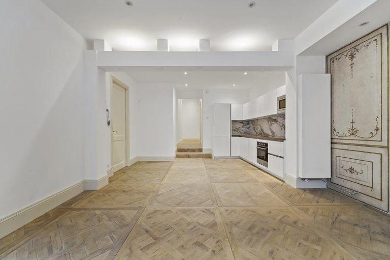 100 m² apartment with garden - Image 7