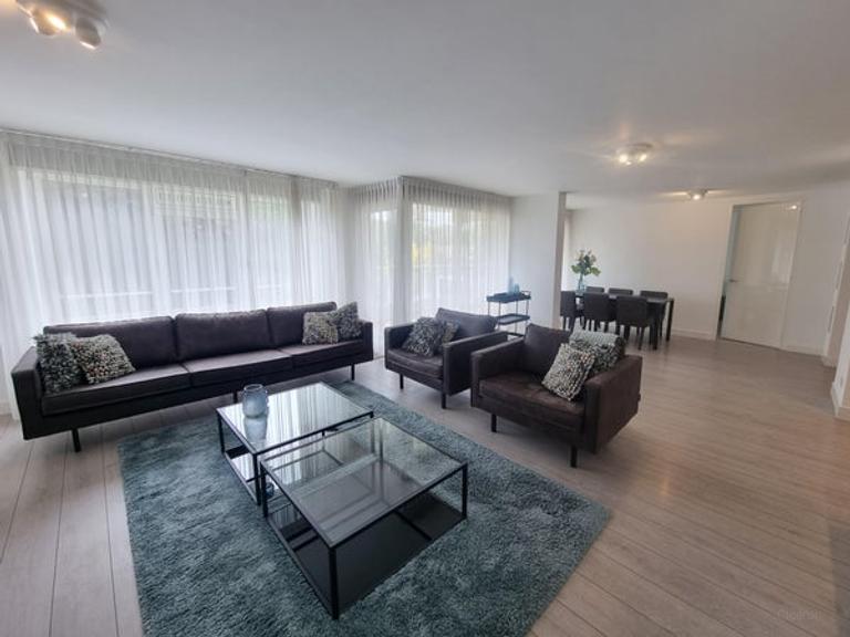 Gemeubileerd appartement van 135 m² in Buitenveldert - Afbeelding 1