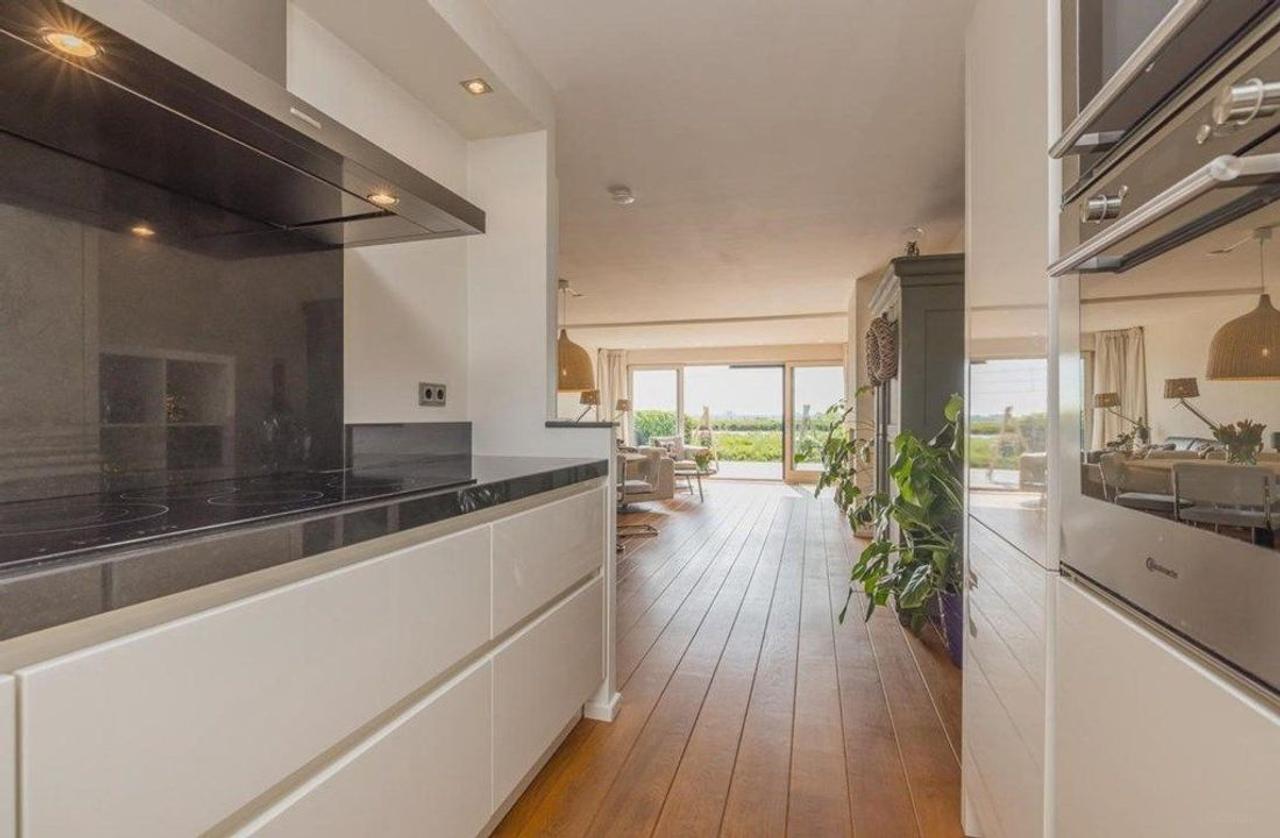 Huis met eigen steiger in Hillegom - Afbeelding 6