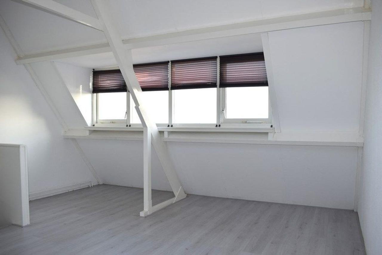 Huis met eigen steiger in Hillegom - Afbeelding 14