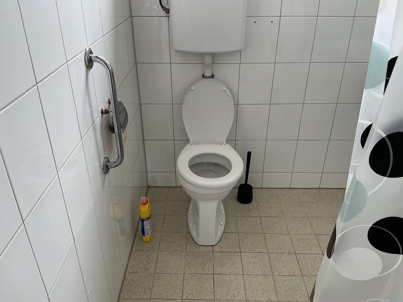 Living unit (45m²) in a wooded area - Image 6