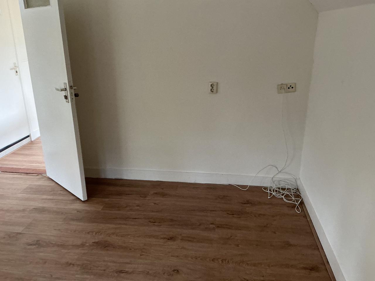 Living unit (45m²) in a wooded area - Image 4