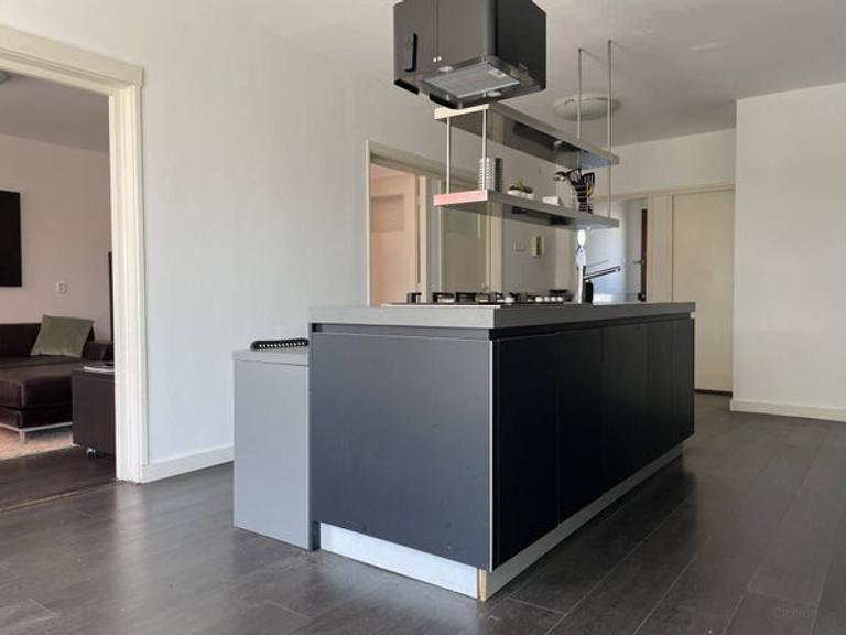 2-kamerappartement met balkon in Stadshart - Afbeelding 11