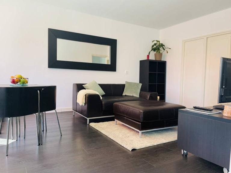 2-kamerappartement met balkon in Stadshart - Afbeelding 2