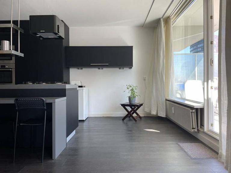 2-kamerappartement met balkon in Stadshart - Afbeelding 12