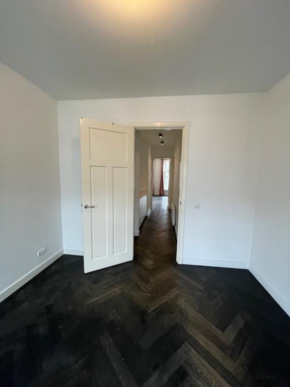 Appartement met balkon in De Pijp - Afbeelding 24