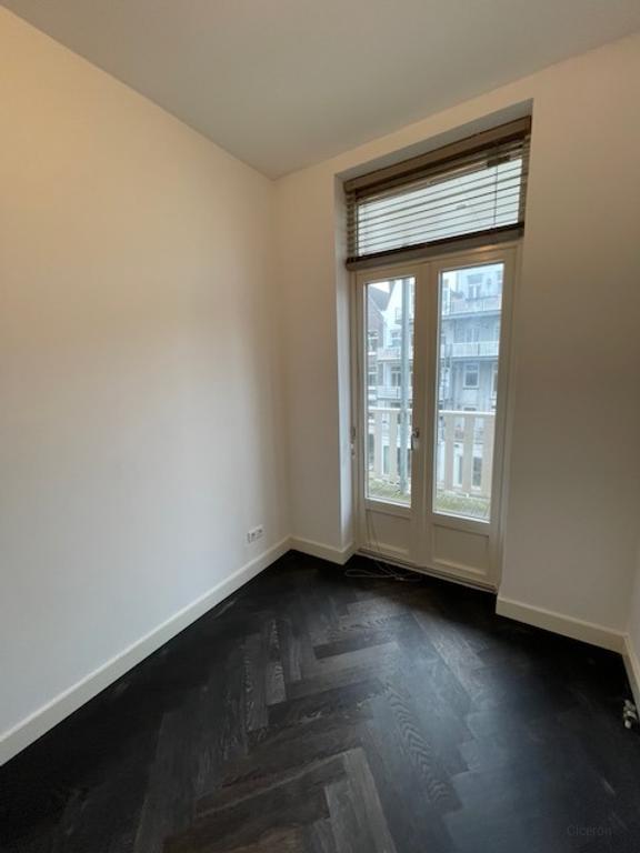 Appartement met balkon in De Pijp - Afbeelding 21