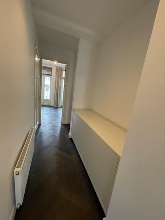 Appartement met balkon in De Pijp - Afbeelding 14