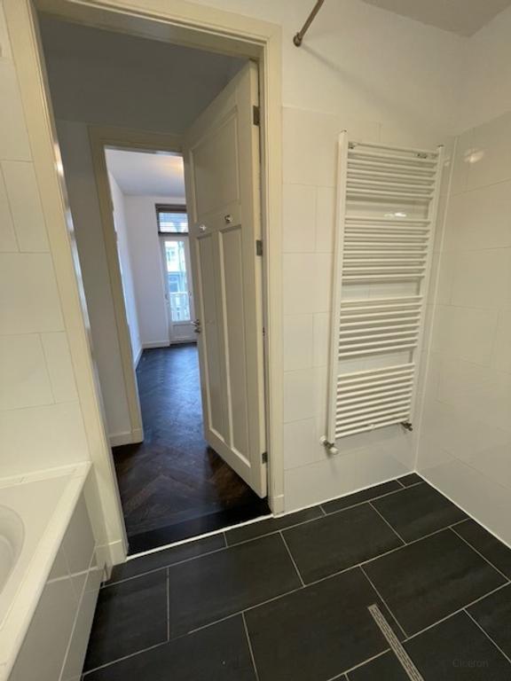 Appartement met balkon in De Pijp - Afbeelding 19