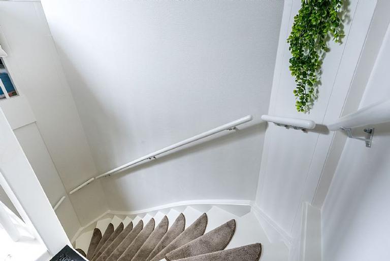 Townhouse with garden and parking space - Image 19