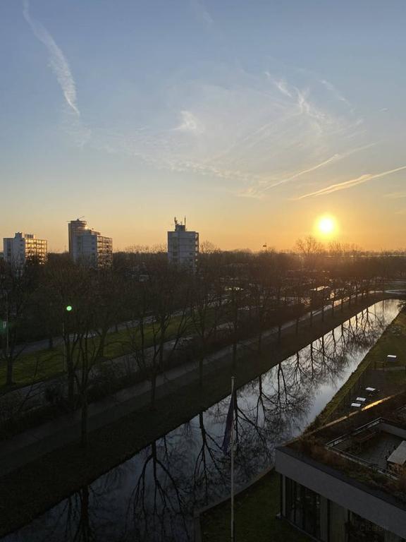 Bright apartment with balcony in Leiden - Image 14