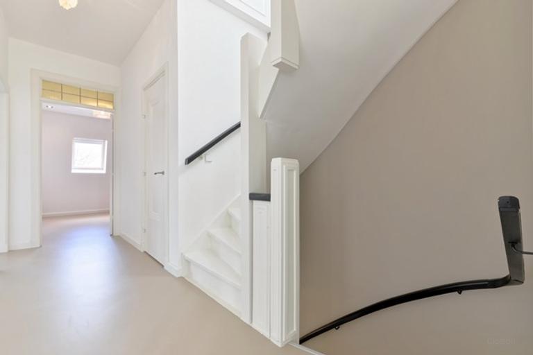 230 m² met 7 slaapkamers in Oud-Zuid - Afbeelding 16