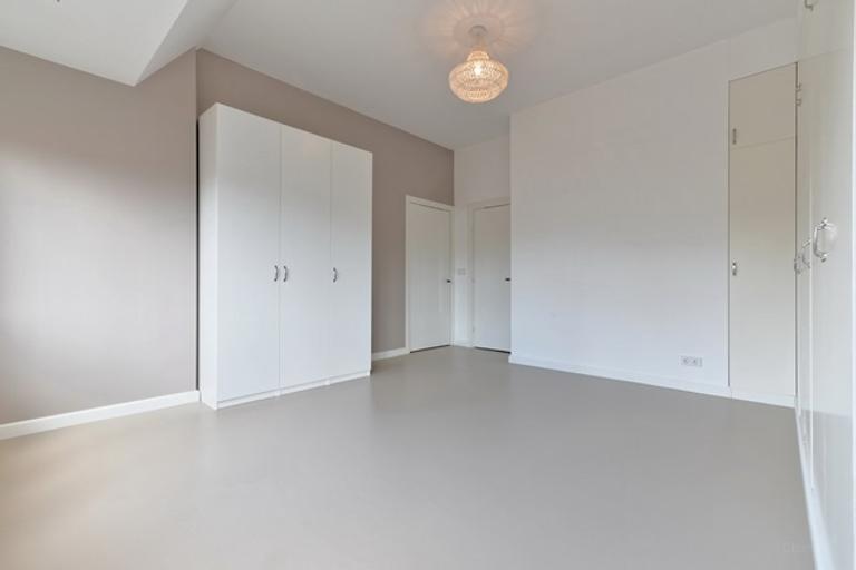 230 m² met 7 slaapkamers in Oud-Zuid - Afbeelding 18