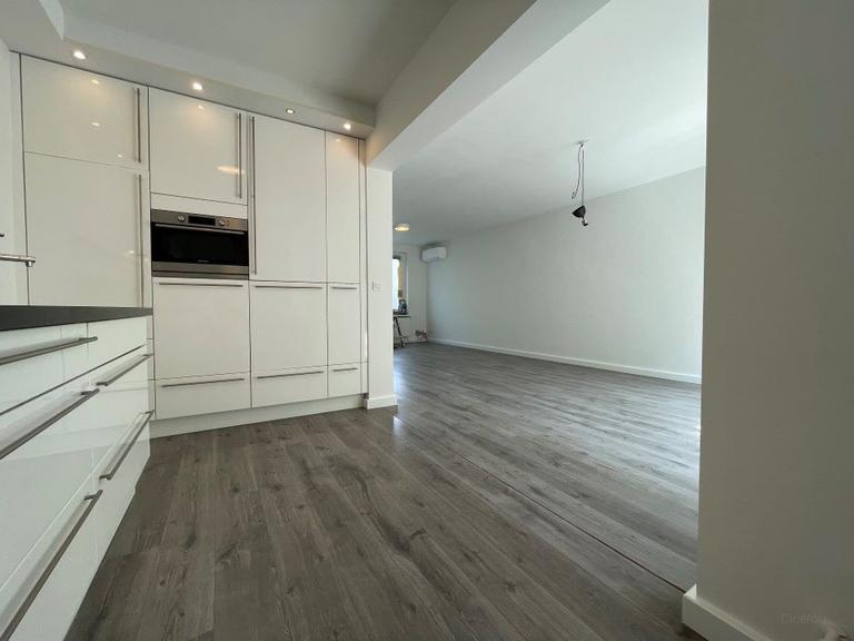 5-bedroom house in Best - Image 4