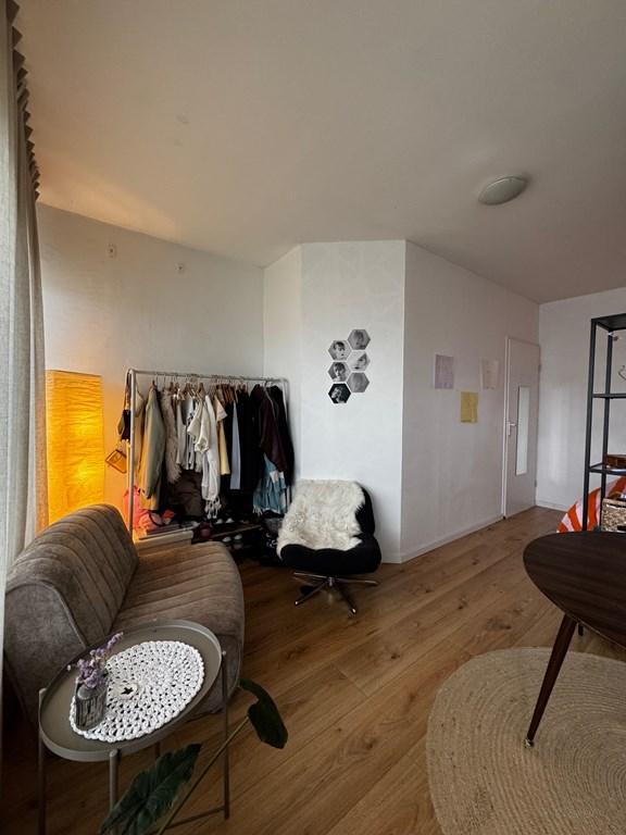 Studentenkamer met balkon in Presikhaaf - Afbeelding 5