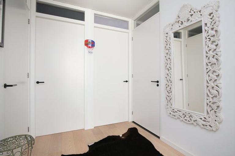 2-slaapkamer appartement met zonnig dakterras - Afbeelding 12
