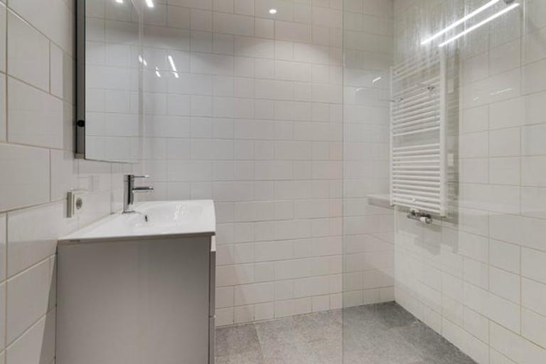 2-slaapkamer appartement met zonnig dakterras - Afbeelding 16