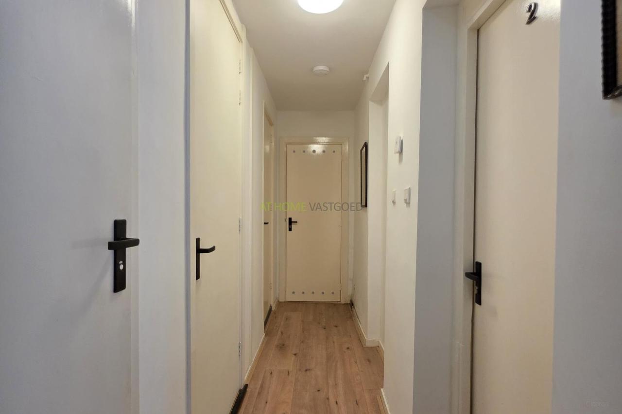 Studentenstudio van 23 m² in centrum - Afbeelding 2
