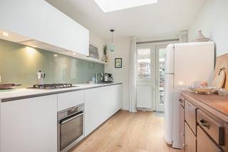 Furnished house with garden in Sint Pieter - Image 8