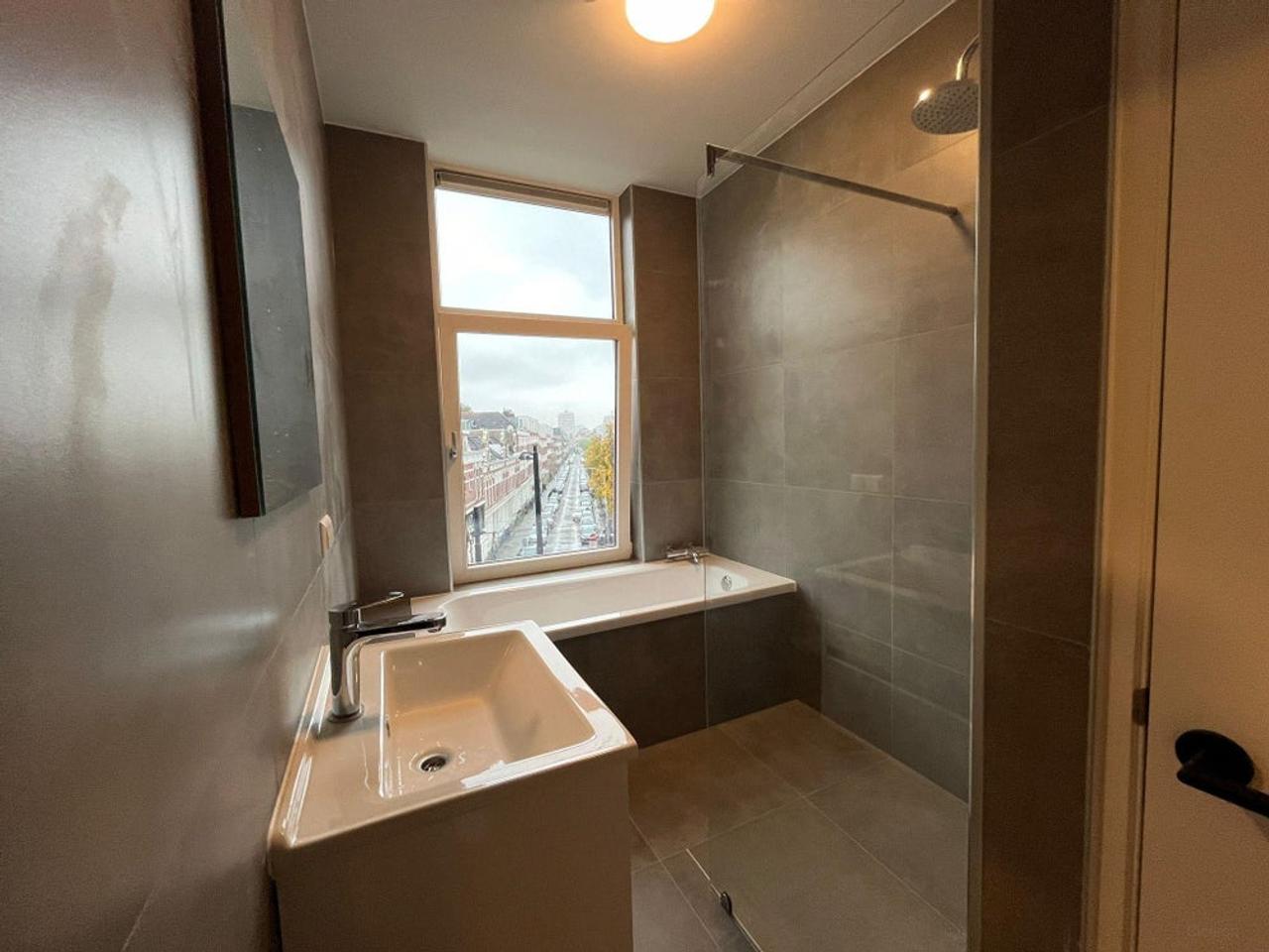 2-kamer studentappartement bij Centraal - Afbeelding 5