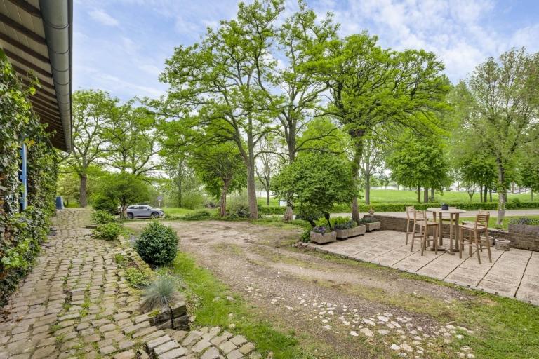 Farmhouse of 234 m² by the marina - Image 10