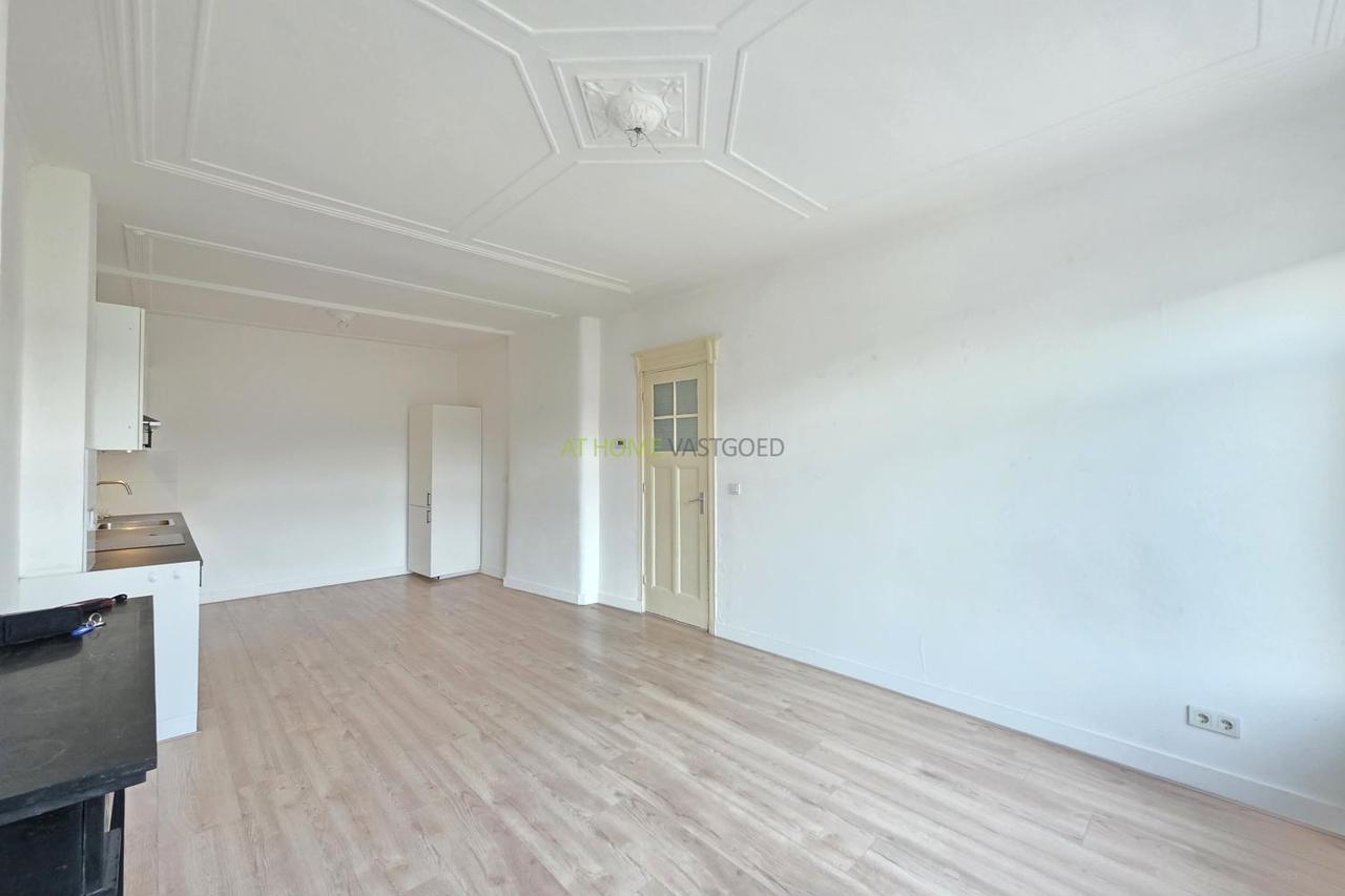 3-kamerappartement met nieuwe keuken - Afbeelding 5
