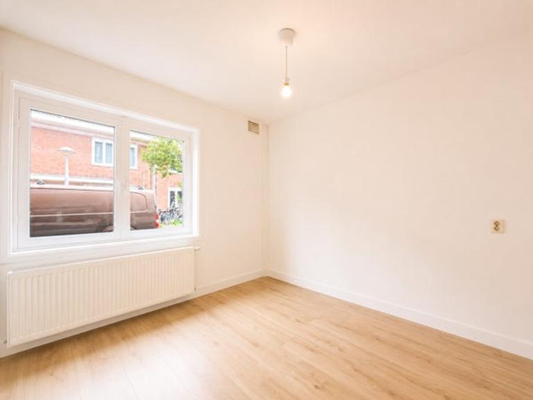 Appartement met diepe tuin in Oost - Afbeelding 2