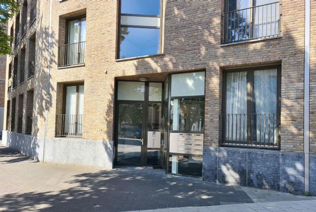 85 m2 appartement met balkon en parkeerplaats - Afbeelding 2