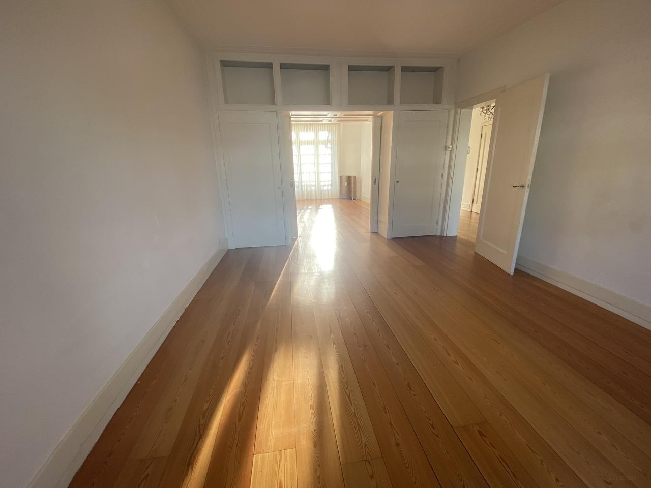 Licht 3-slaapkamerappartement aan Olympiaplein - Afbeelding 3