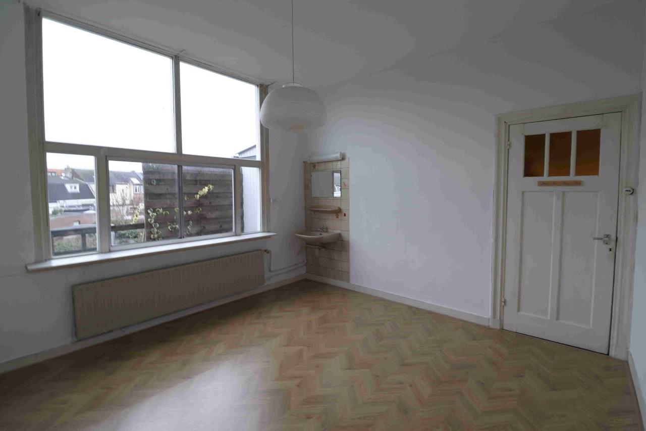 Student Room of 16 m2 in Belcrum - Image 11