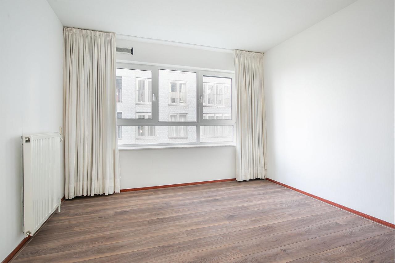 3-kamer appartement met grachtzicht - Afbeelding 17