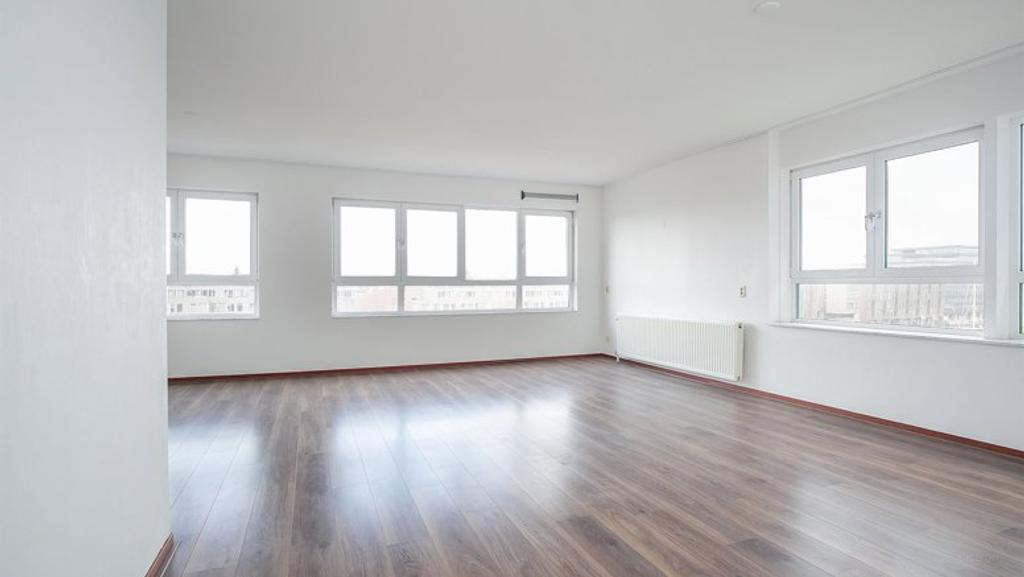 3-kamer appartement met grachtzicht - Afbeelding 1