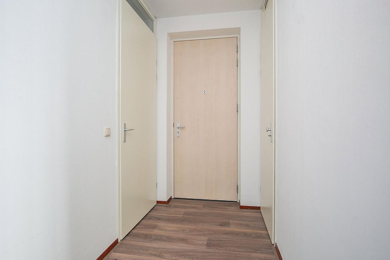 3-kamer appartement met grachtzicht - Afbeelding 13