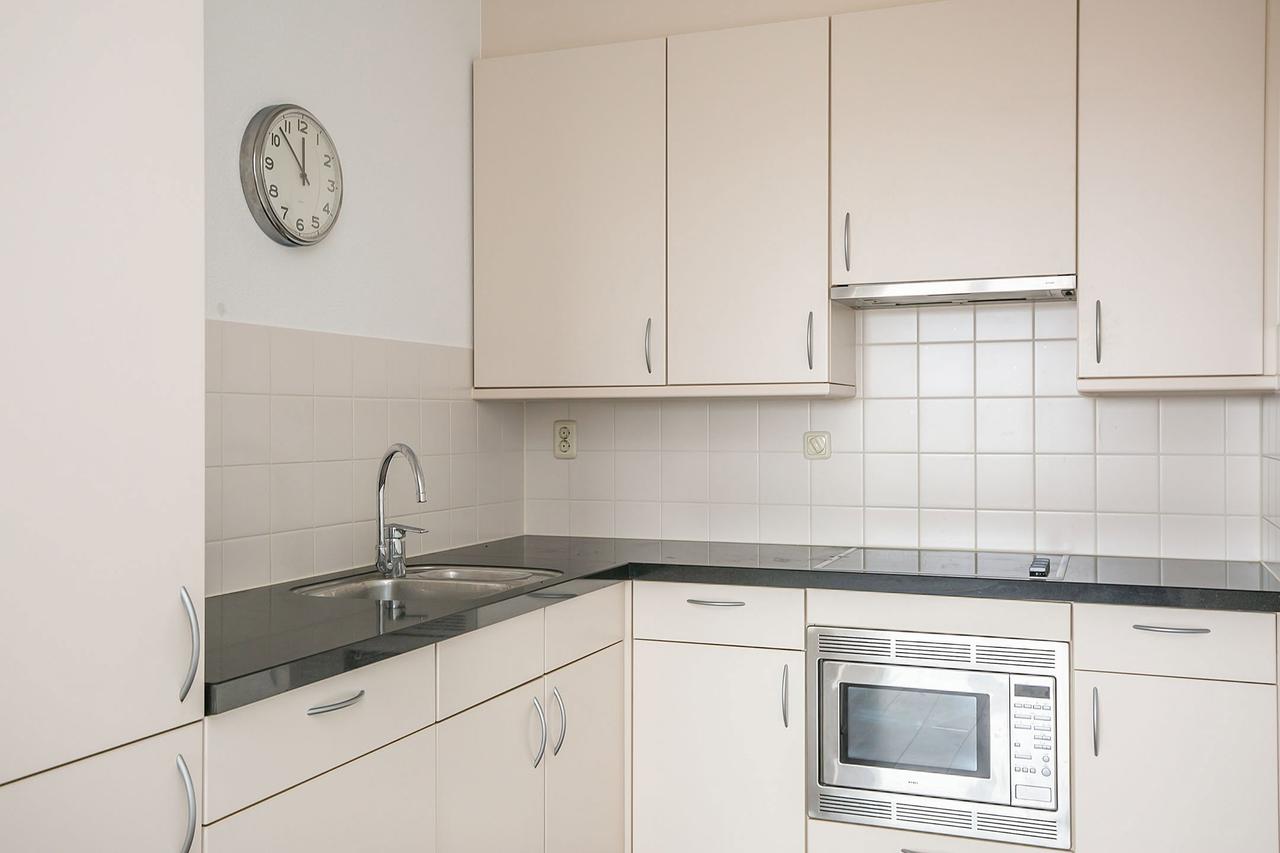 3-kamer appartement met grachtzicht - Afbeelding 8