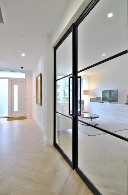 250 m² Family Home with Garden in Buitenveldert - Image 24