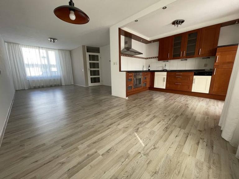 3-Bedroom House in Heugem - Image 2