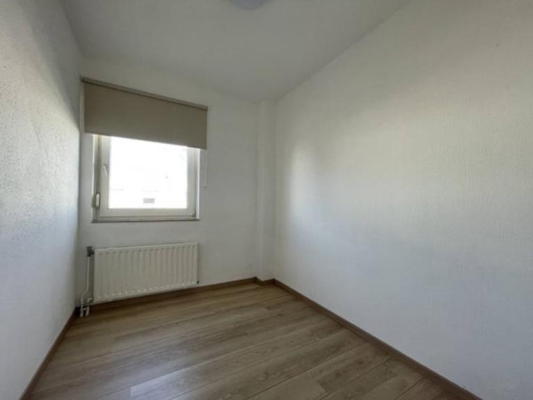 3-Bedroom House in Heugem - Image 7