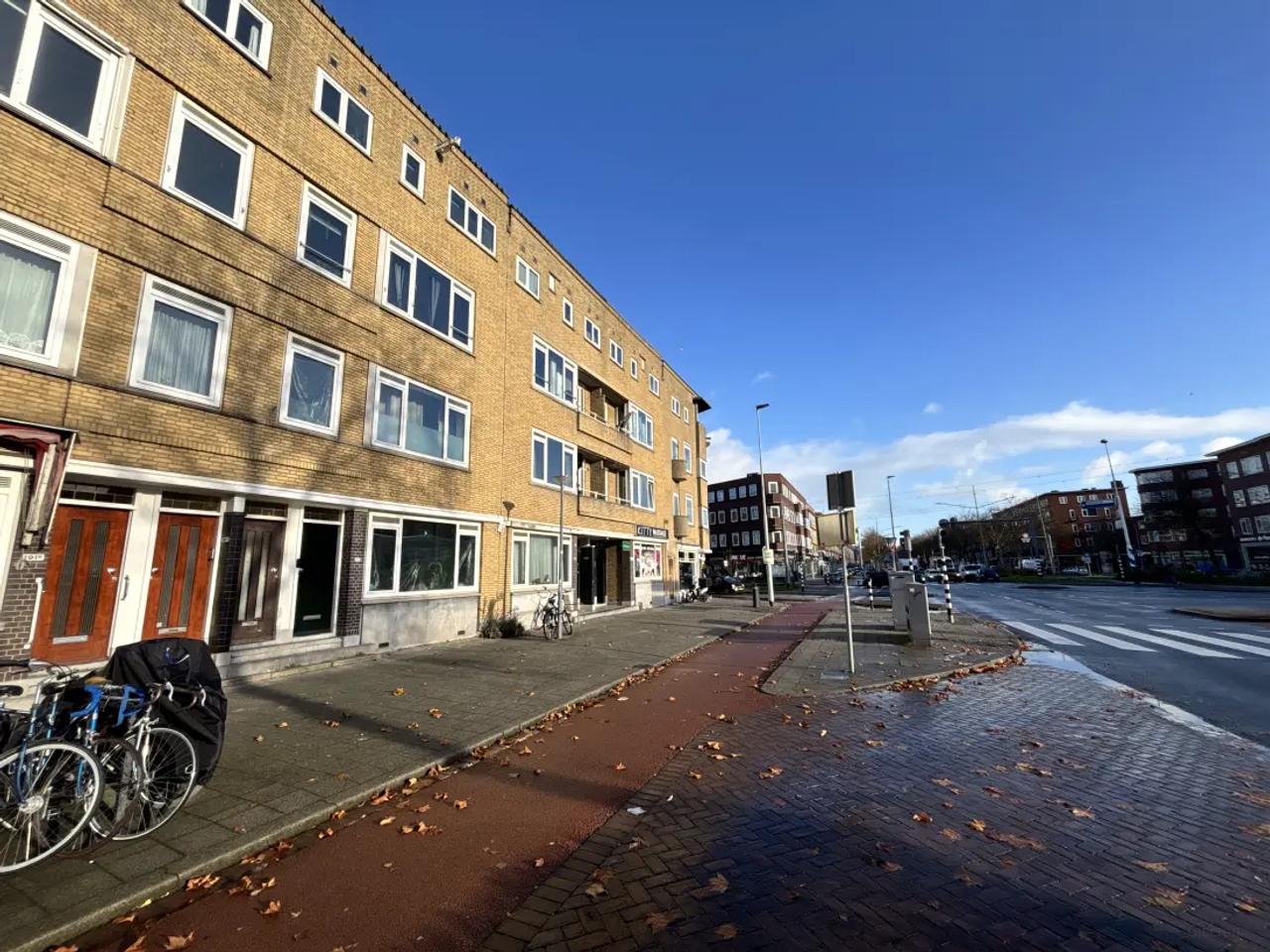 Studentenappartement van 110 m² aan de Pleinweg - Afbeelding 1