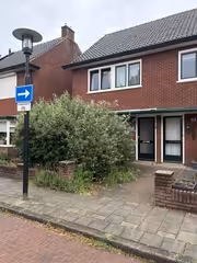 Hoekwoning met 3 slaapkamers en tuin