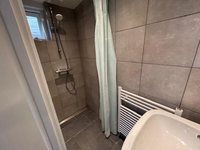 Hoekwoning met 3 slaapkamers en tuin - Afbeelding 6