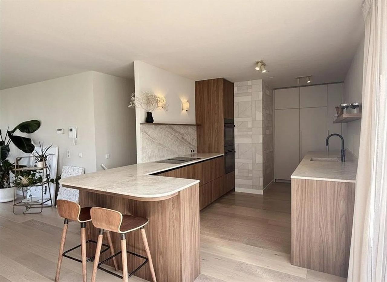 117 m² Maisonette with Roof Terrace - Image 1