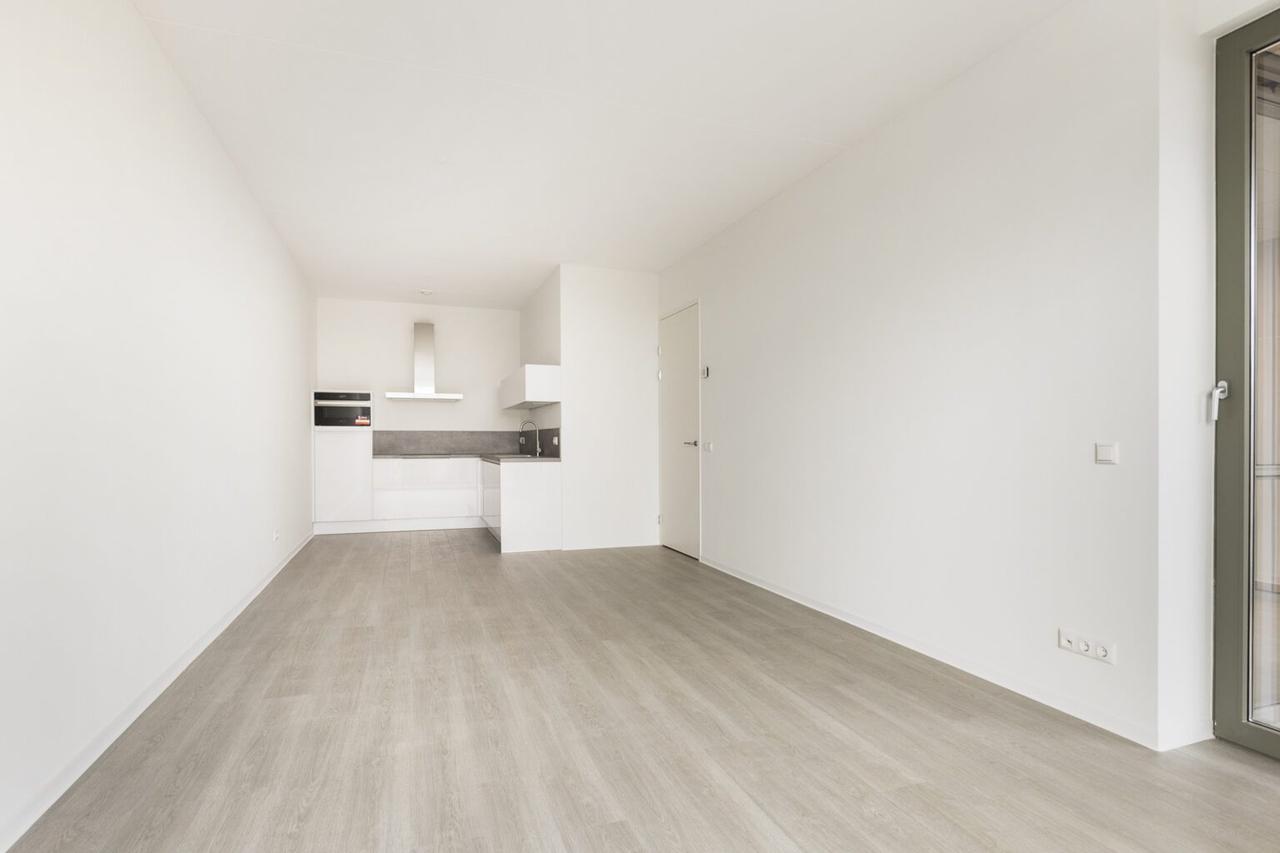 2-room apartment with balcony in Strijp-S - Image 8