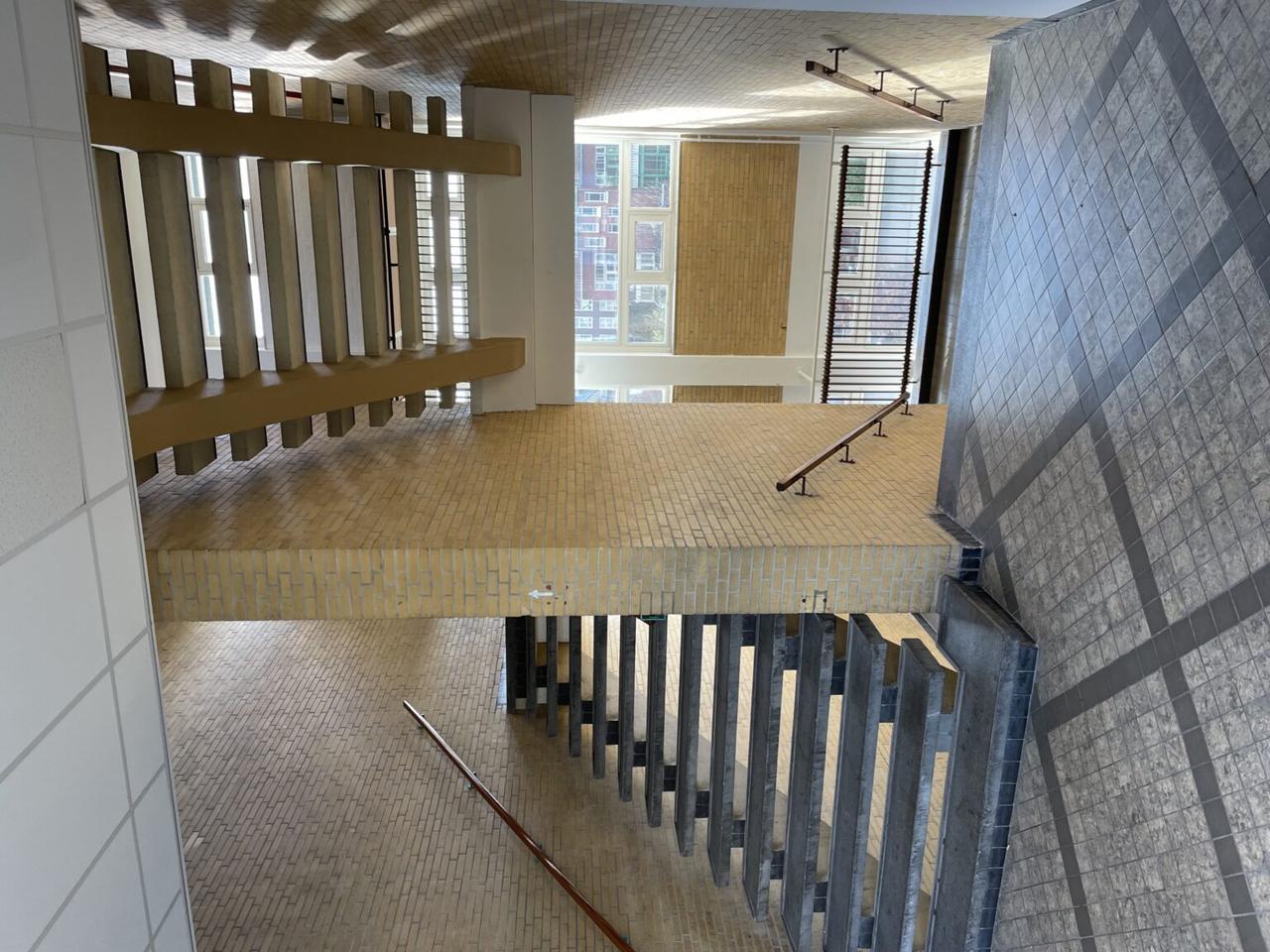Studio with sleeping loft near Noorderplantsoen - Image 6