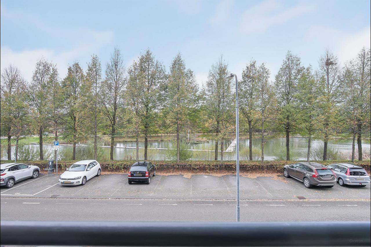 Licht 3-kamerappartement met balkon - Afbeelding 7